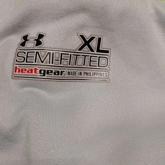 Under Armour Women’s Semi-fit Athletic Heat Gear Running Shorts - Picture 4 of 5